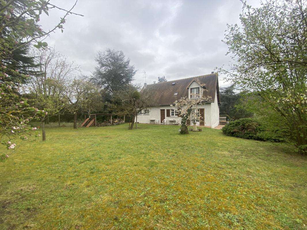 Maison à BENNECOURT