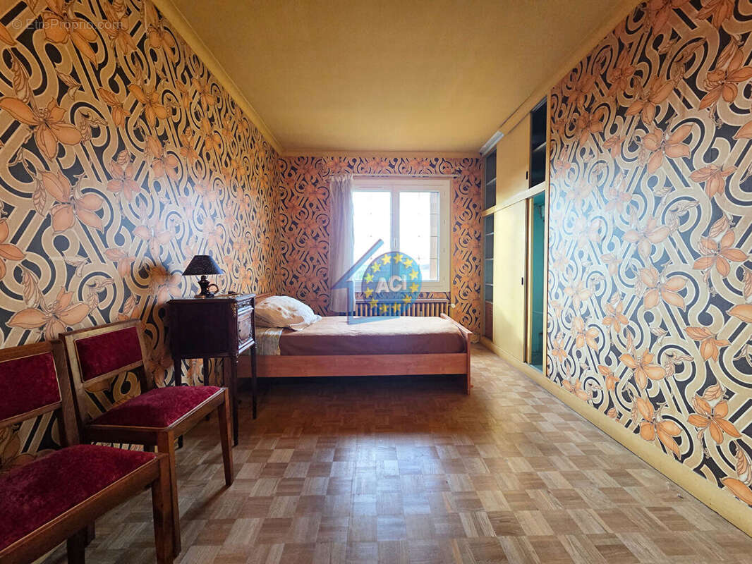 Maison à BREUIL-BOIS-ROBERT