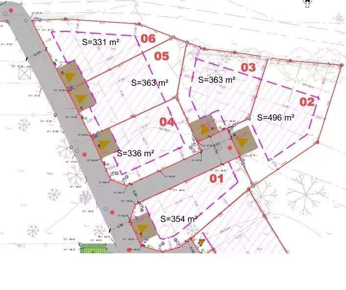 Terrain à LES BRULAIS