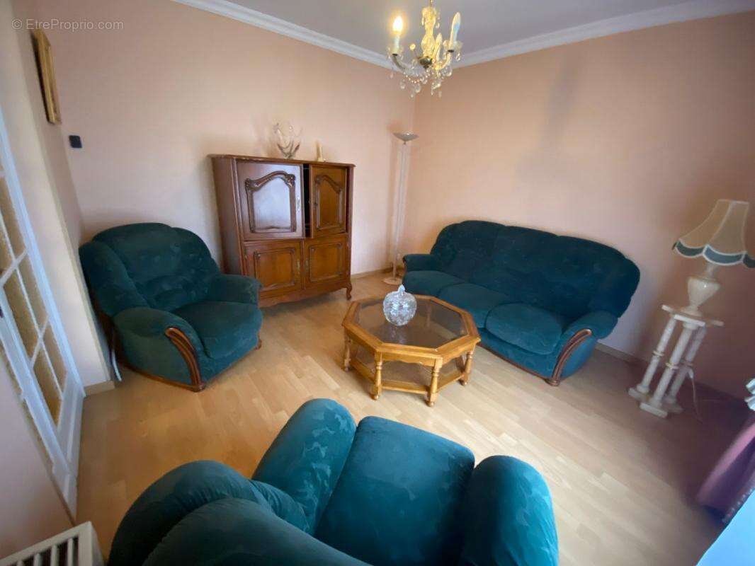 Maison à SAINT-LOUBES