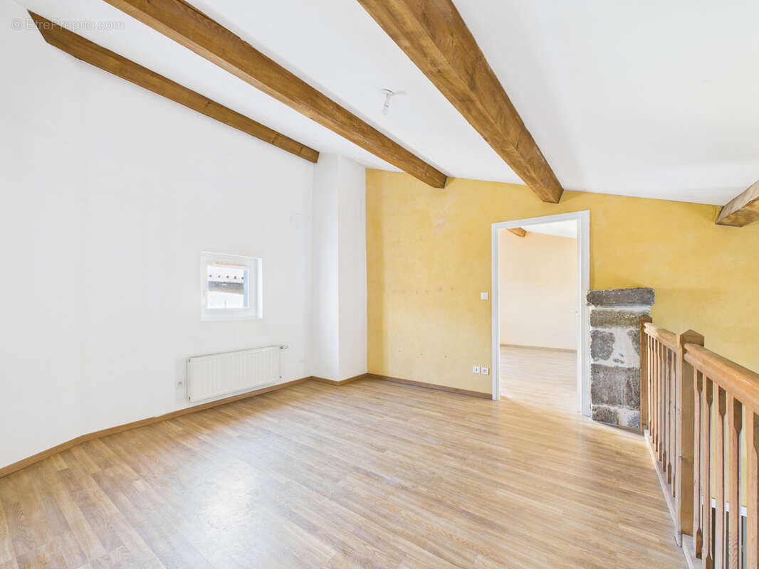 Appartement à LE PUY-EN-VELAY