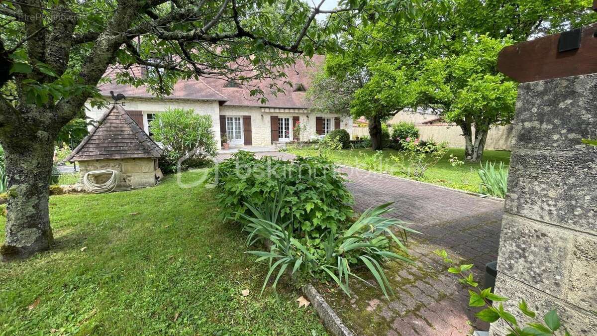Maison à LALINDE