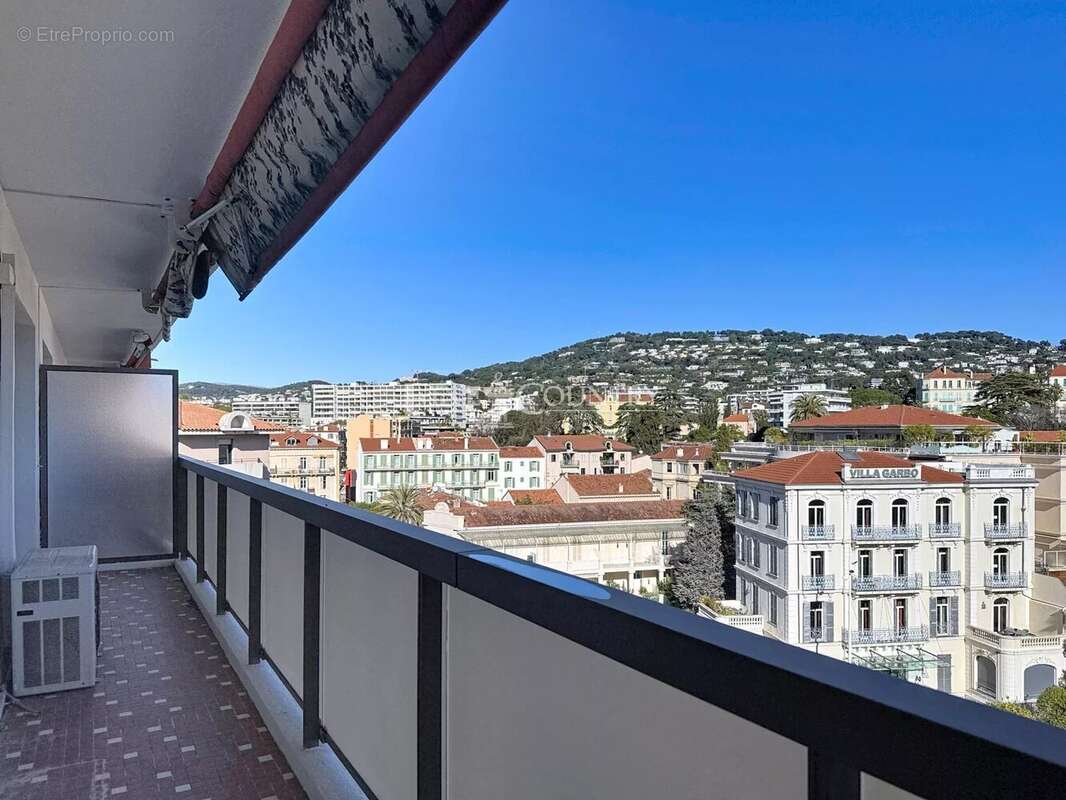 Appartement à CANNES