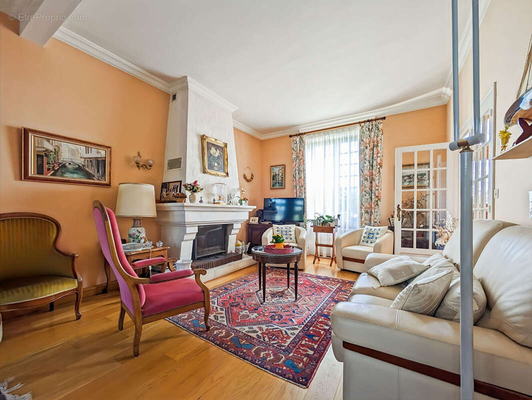 Maison à DOL-DE-BRETAGNE