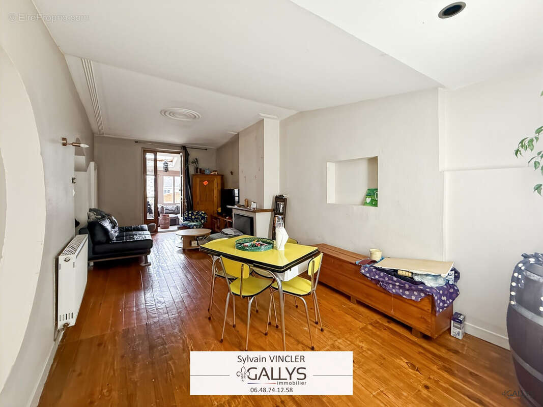 Appartement à NOVEANT-SUR-MOSELLE