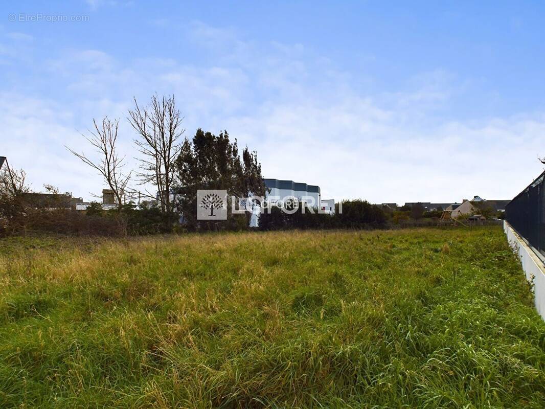 Terrain à GUILVINEC