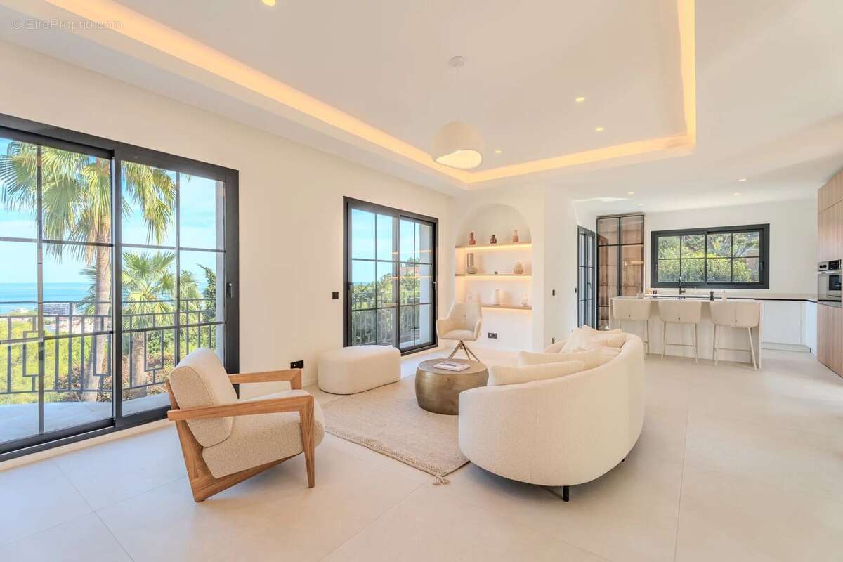 Maison à ROQUEBRUNE-CAP-MARTIN