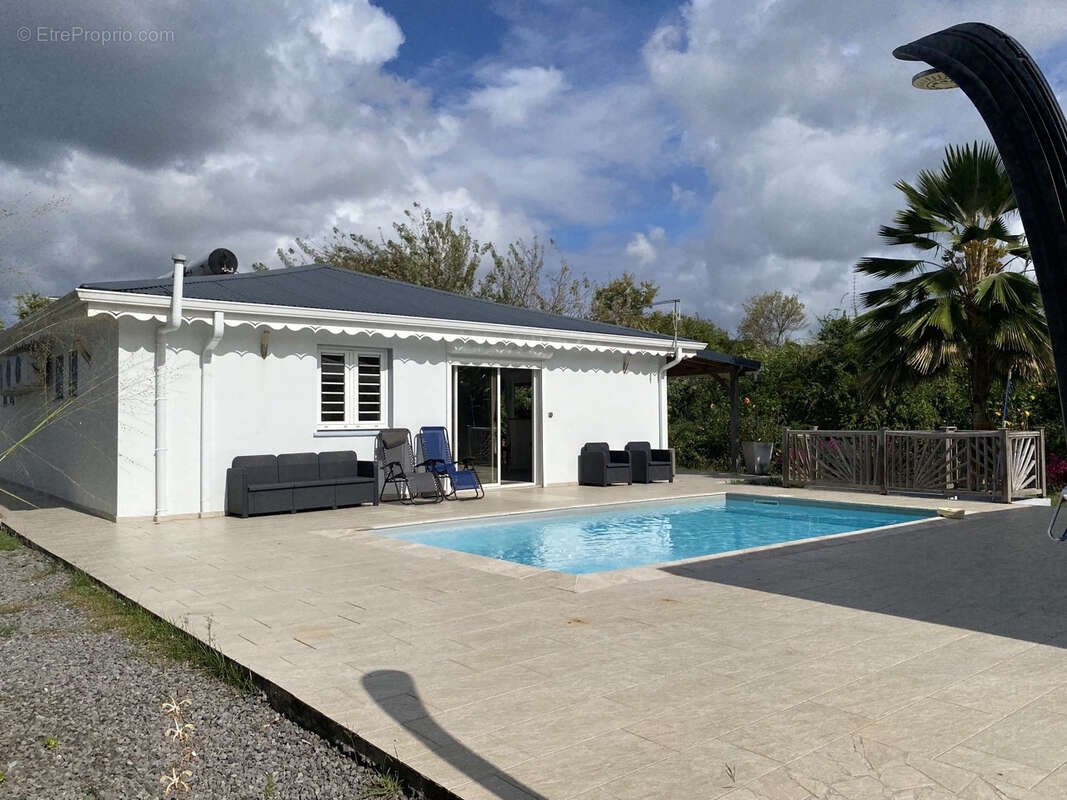 Maison à SAINTE-ANNE