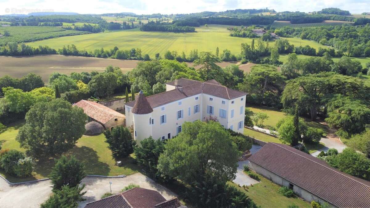 Maison à MONFLANQUIN