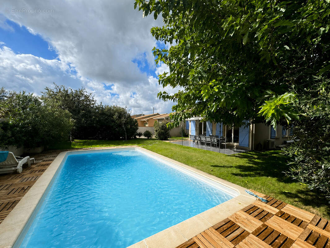 Maison à FROUZINS