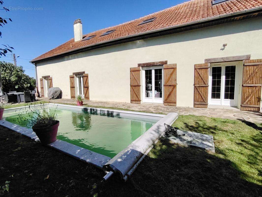 Propriété de 256 m² à 10 min de chartres SECTEUR MIGNIERES - photo 2