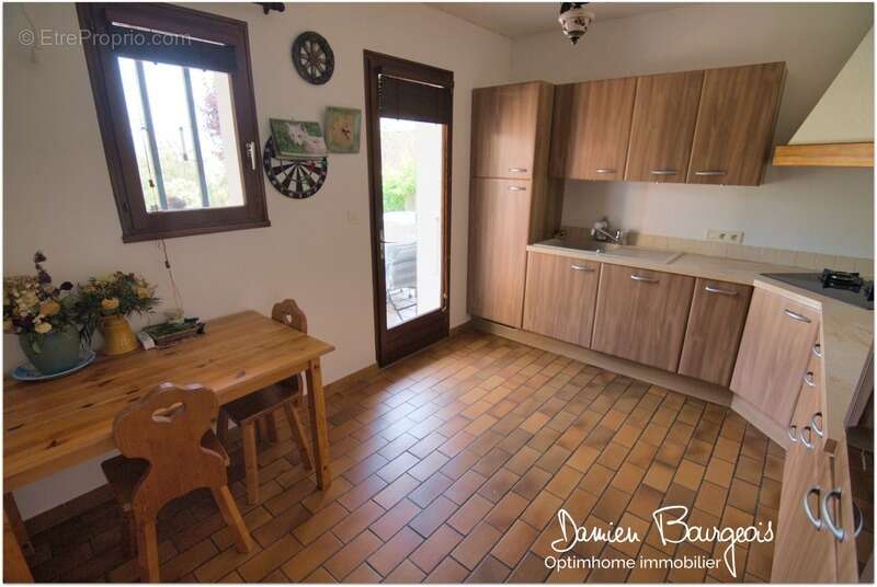 Maison à THOIRY