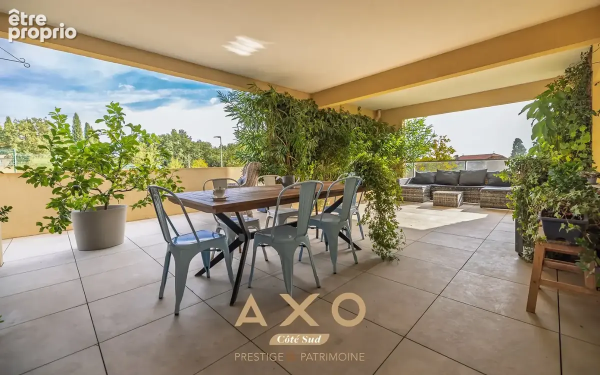 Setclub - appartement - t4 -terrasse - vue - 2 box  - cave - 749 000  - photo 4