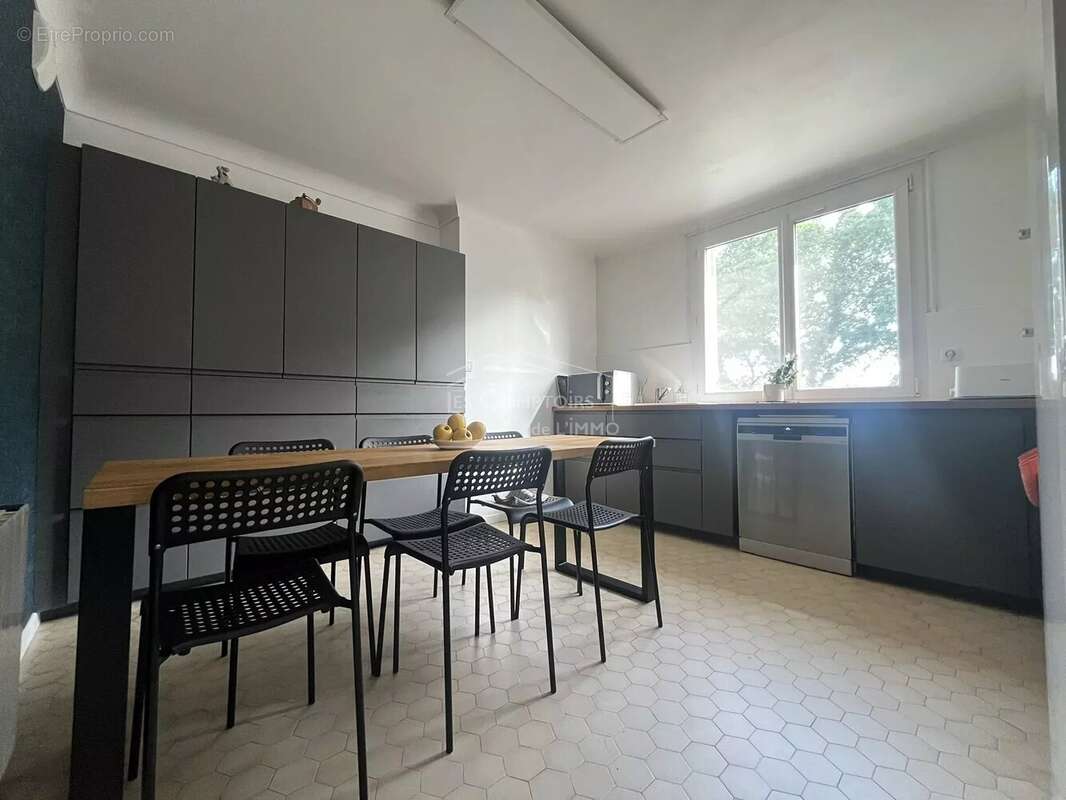 Maison à DONGES