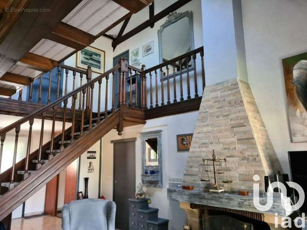 Photo 2 - Maison à CROSNE