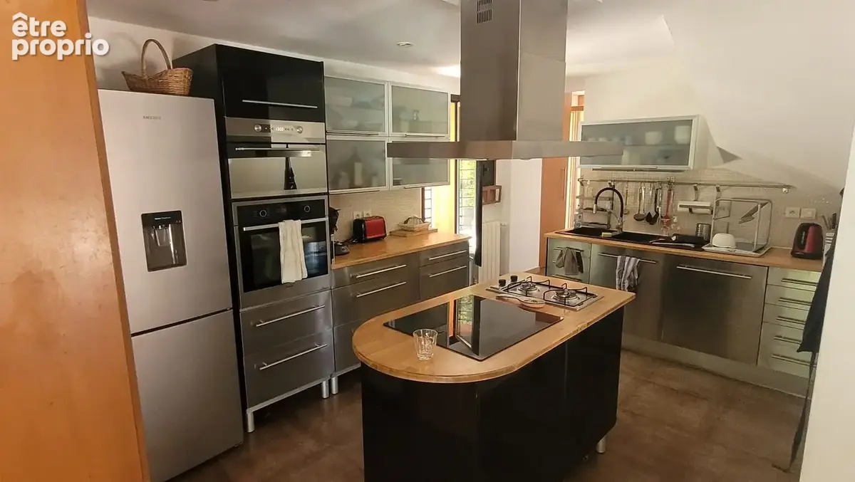 Maison 6 pièces 147 m² à vendre à Toulon (83200) - photo 6