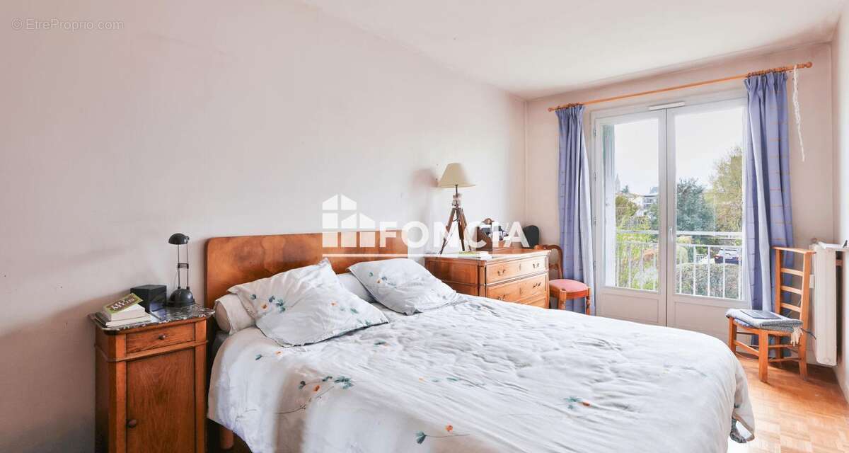 Appartement à VERSAILLES