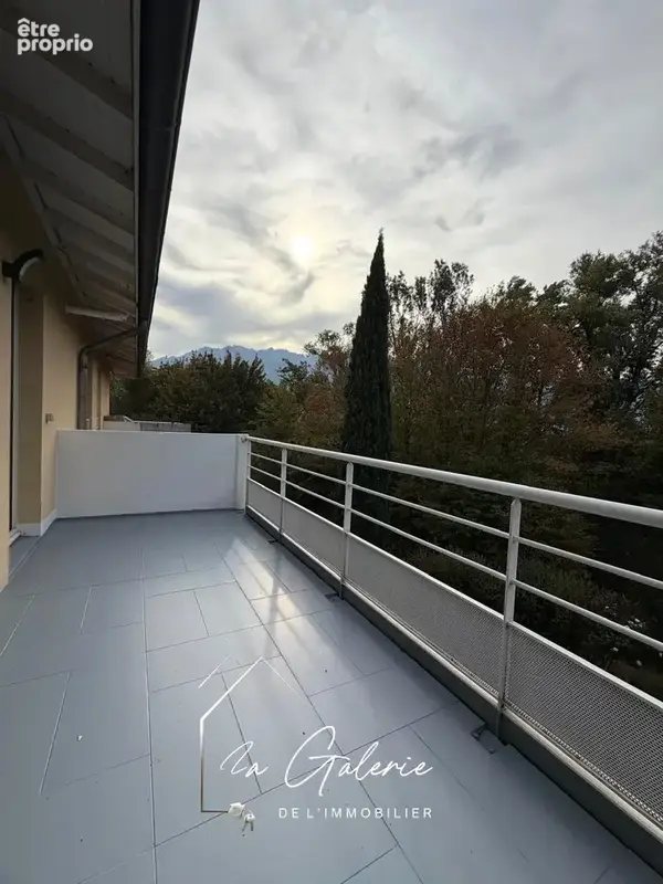 Beau t2 avec terrasse a saint nazaire les eymes - photo 4