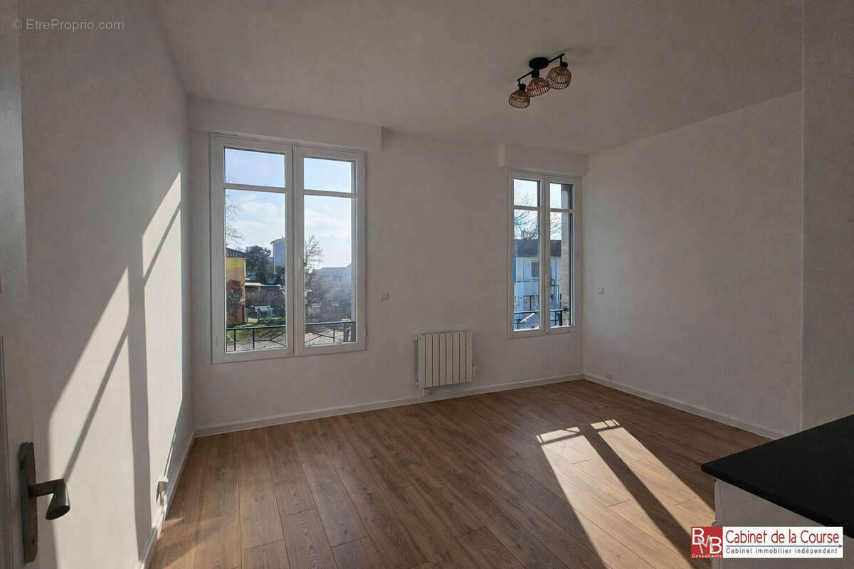 Appartement 67 m² à Bordeaux  - photo 8