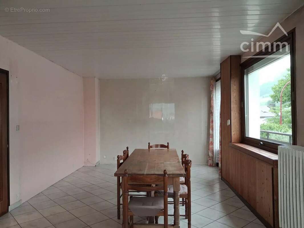 Appartement à SAINT-PIERRE-D'ALLEVARD