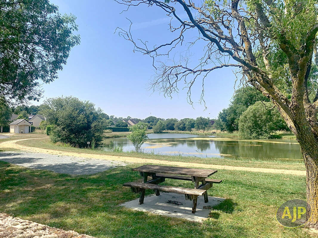 Maison à LA CORNUAILLE