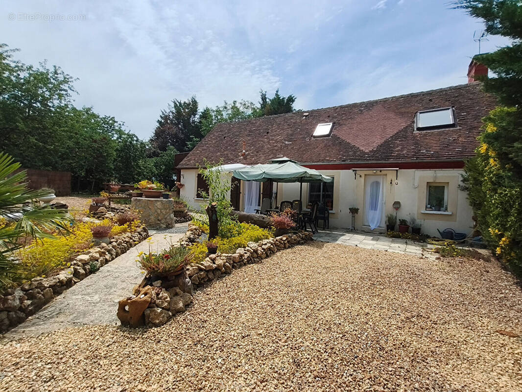 Maison à LAMNAY