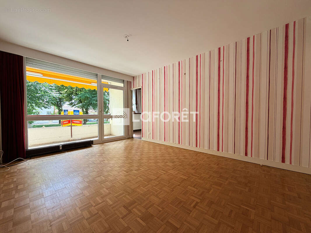 Appartement type 3 centre ville - photo 3