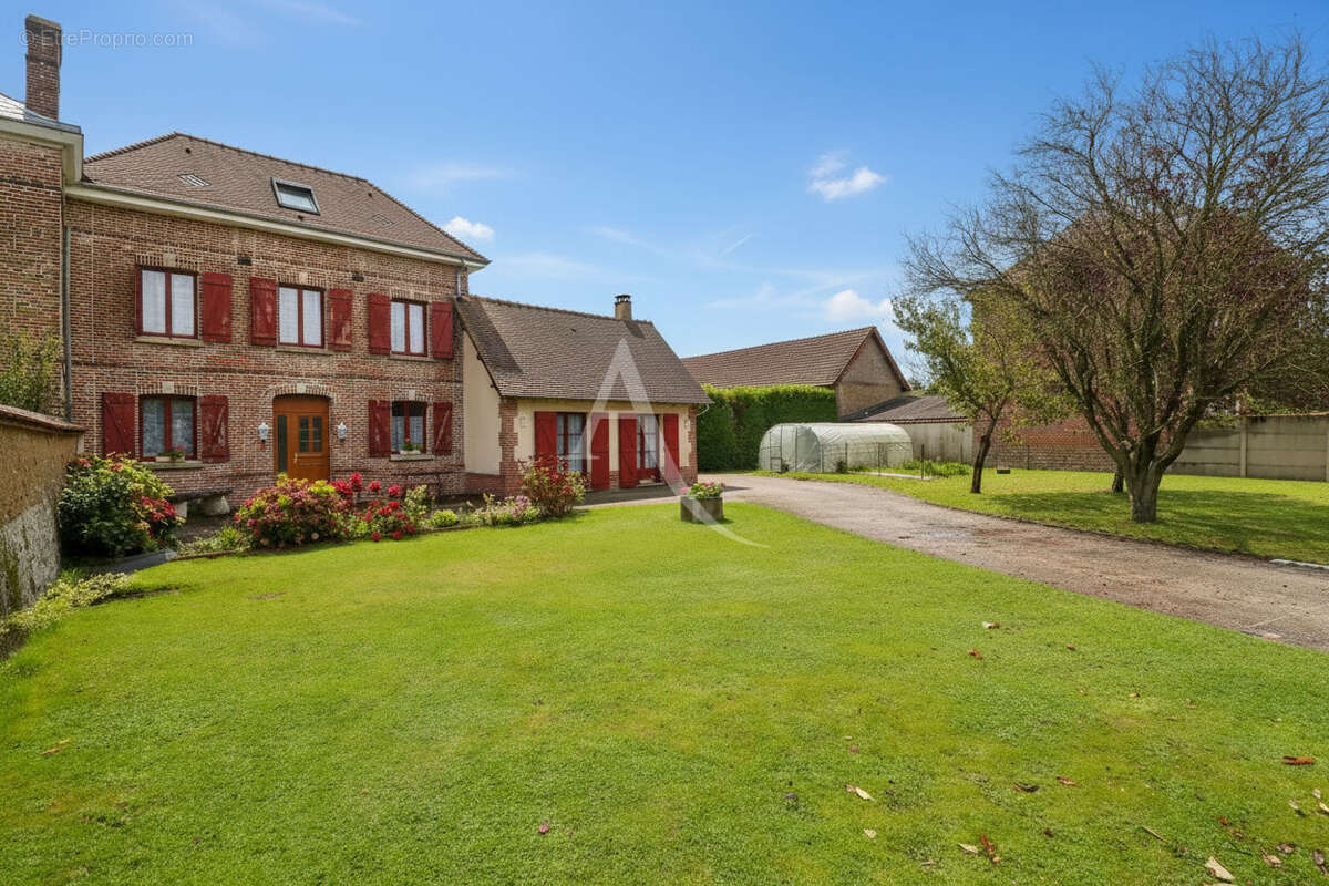 Maison à HEUDEBOUVILLE