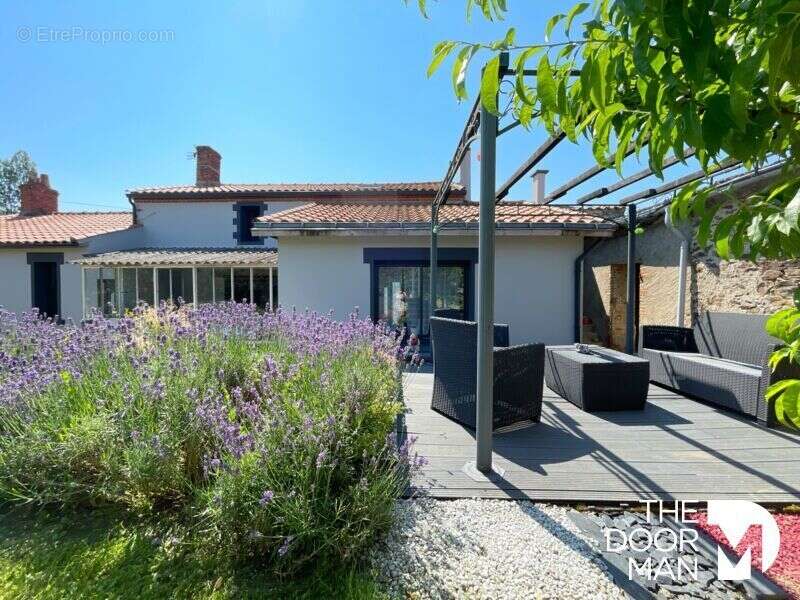 Maison à PORT-SAINT-PERE