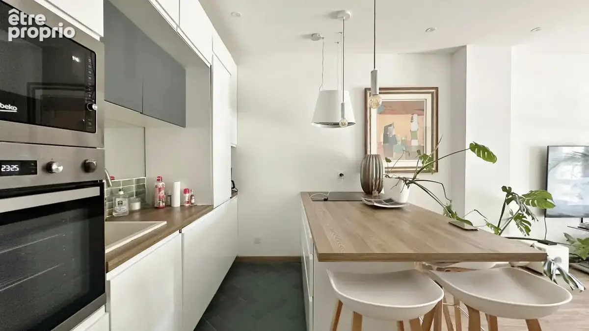 Appartement dans une résidence de prestige à vendre à Hossegor  T3 rénové avec terrasse, canal, parking, entre lac et océan - photo 6