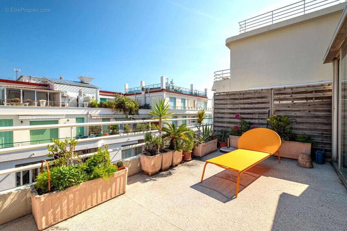 Appartement à NICE