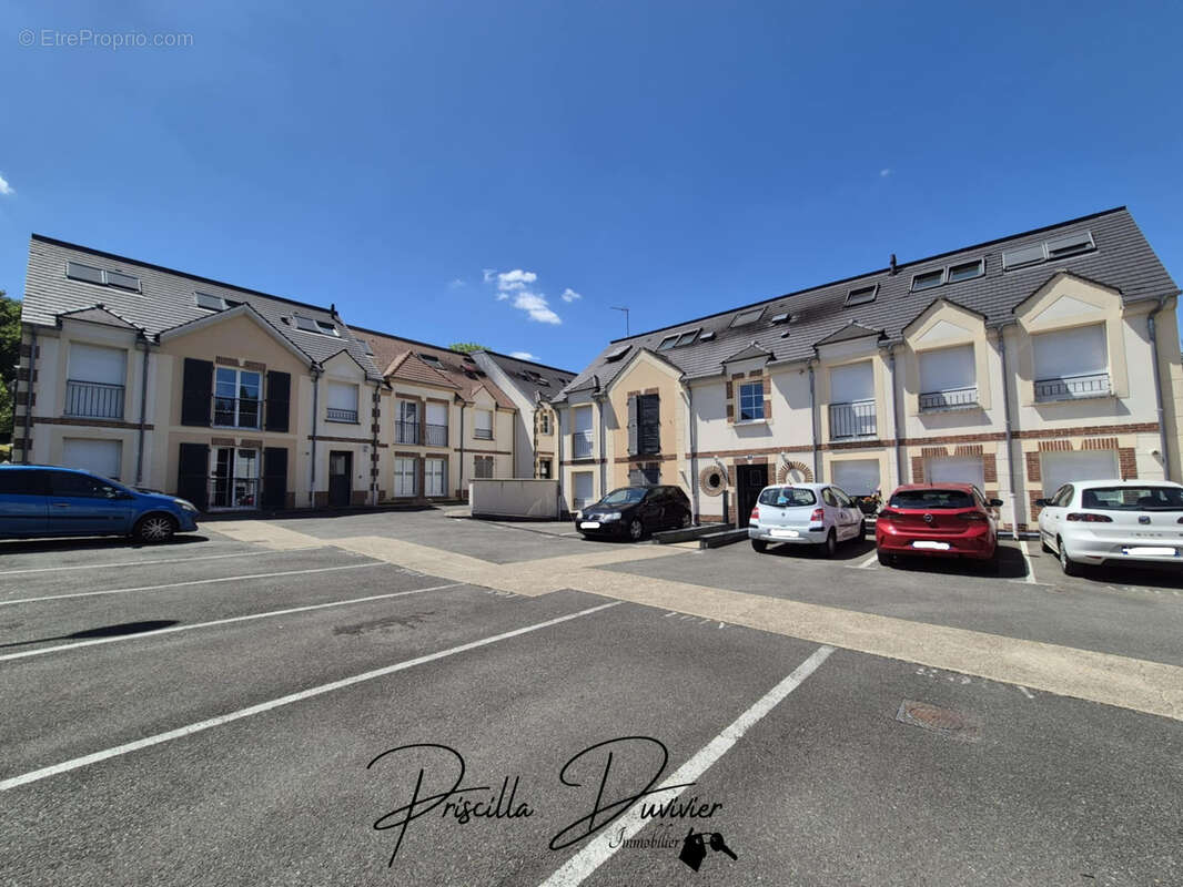 Appartement à SAINT-OUEN-L'AUMONE