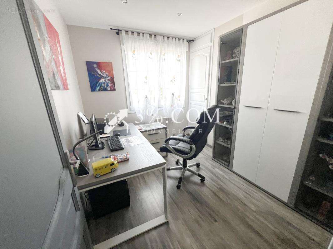 Superbe Maison Plain-Pied 150 m2 + Terrain Arboré 1900 m2 54 - photo 17
