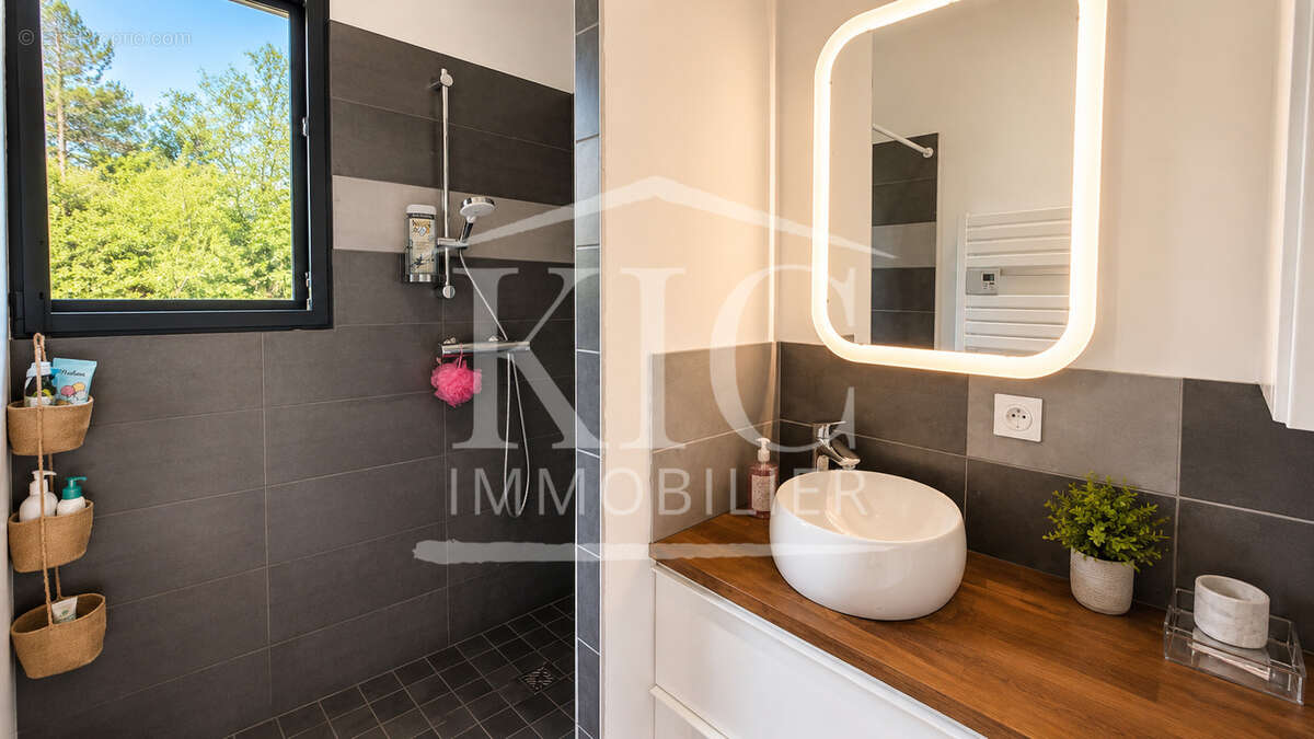 Carcassonne - maison contemporaine - 4 chambres - t2 independant - piscine - photo 15
