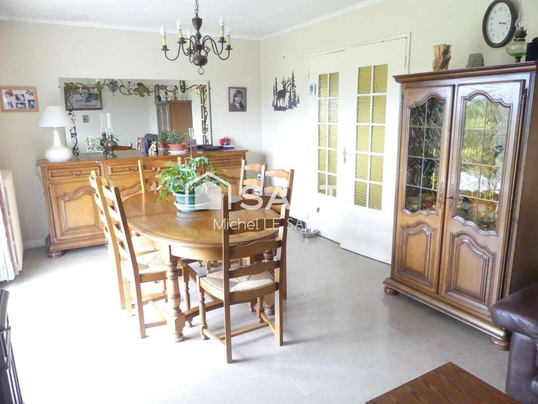 Maison 67 m² à Erquery  - photo 6