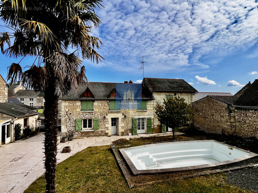 Maison à ANTOIGNE