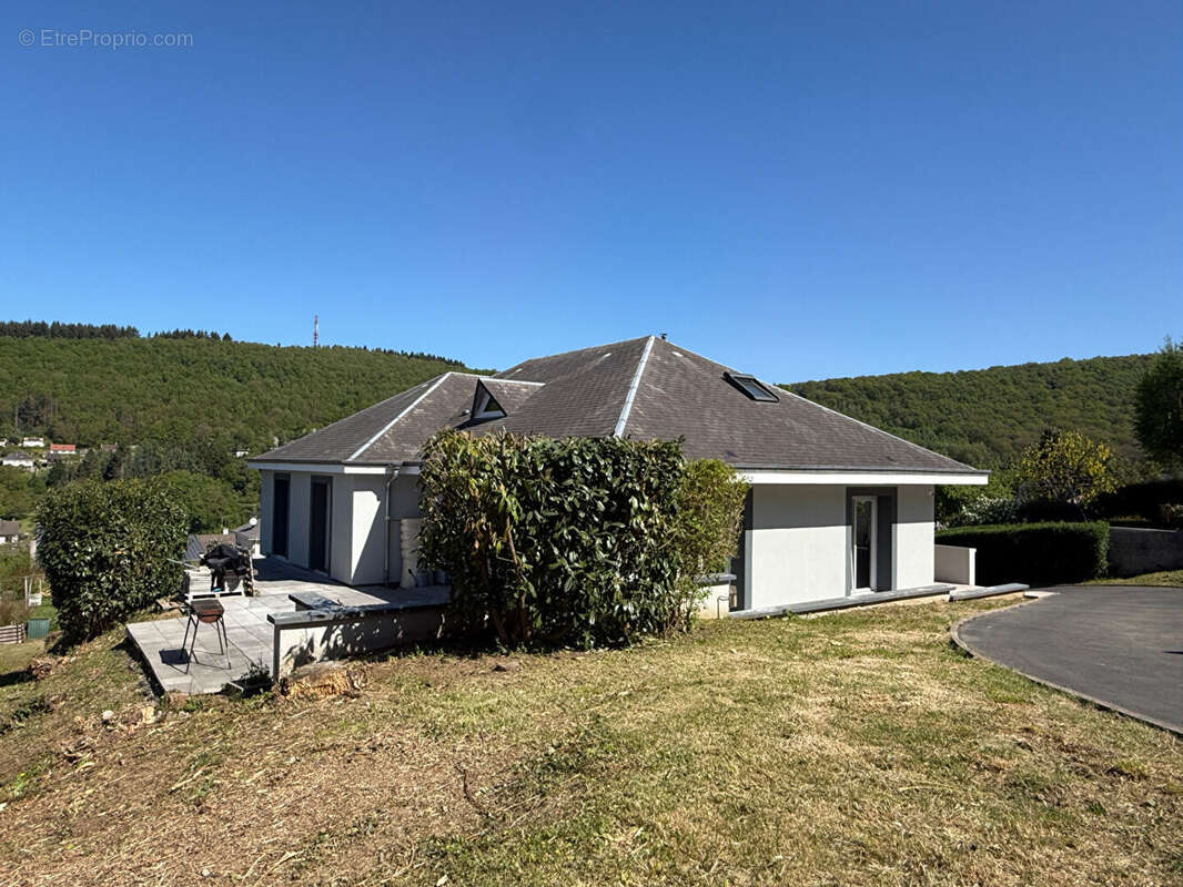 Maison à NOUZONVILLE