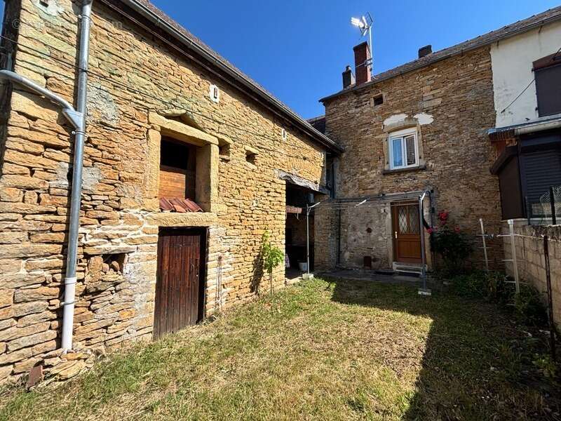 Maison à vendre 3 pièces GENOUILLY (71) - photo 3