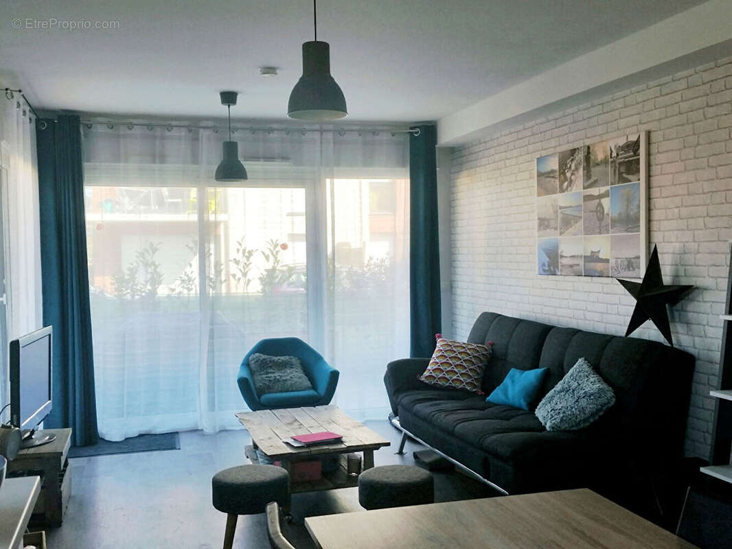 Appartement à SAINT-ERBLON
