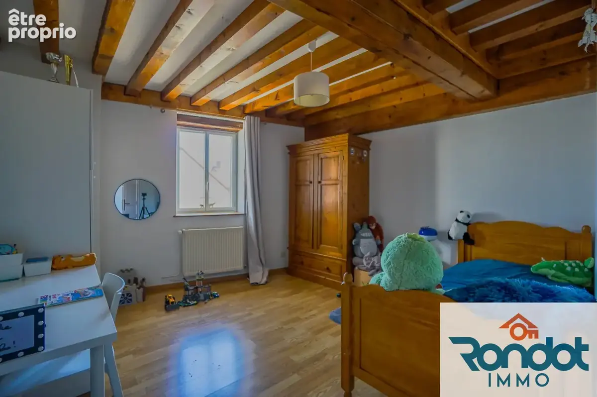 Maison 6 pieces / 4 chambres / environ 190 m2 / parcelle 516 m2 / garage - photo 10