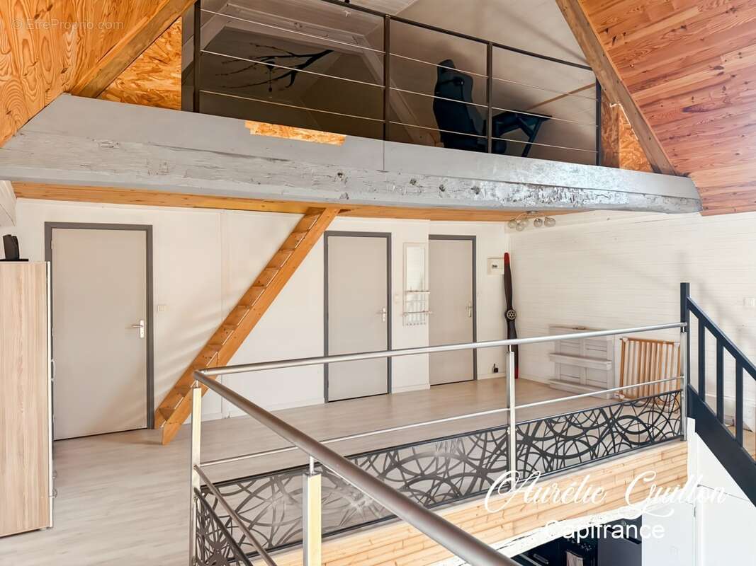 Longère rénovée 165 m² – lumineuse, beaux volumes et charme de la pierre - photo 13
