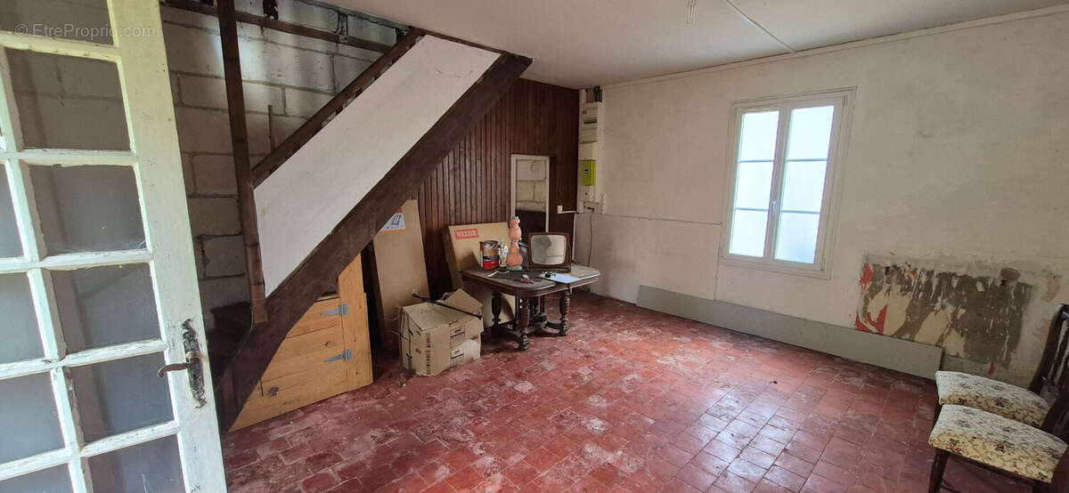Maison Entre Villers Cotterets et Soissons de 6 pièce(s) 265 m2 - photo 6
