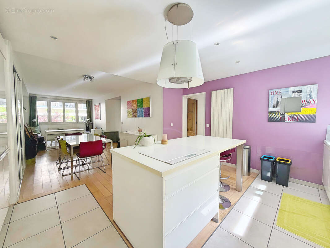 Appartement à PARIS-6E
