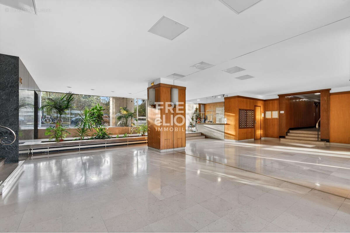 Appartement à PARIS-19E