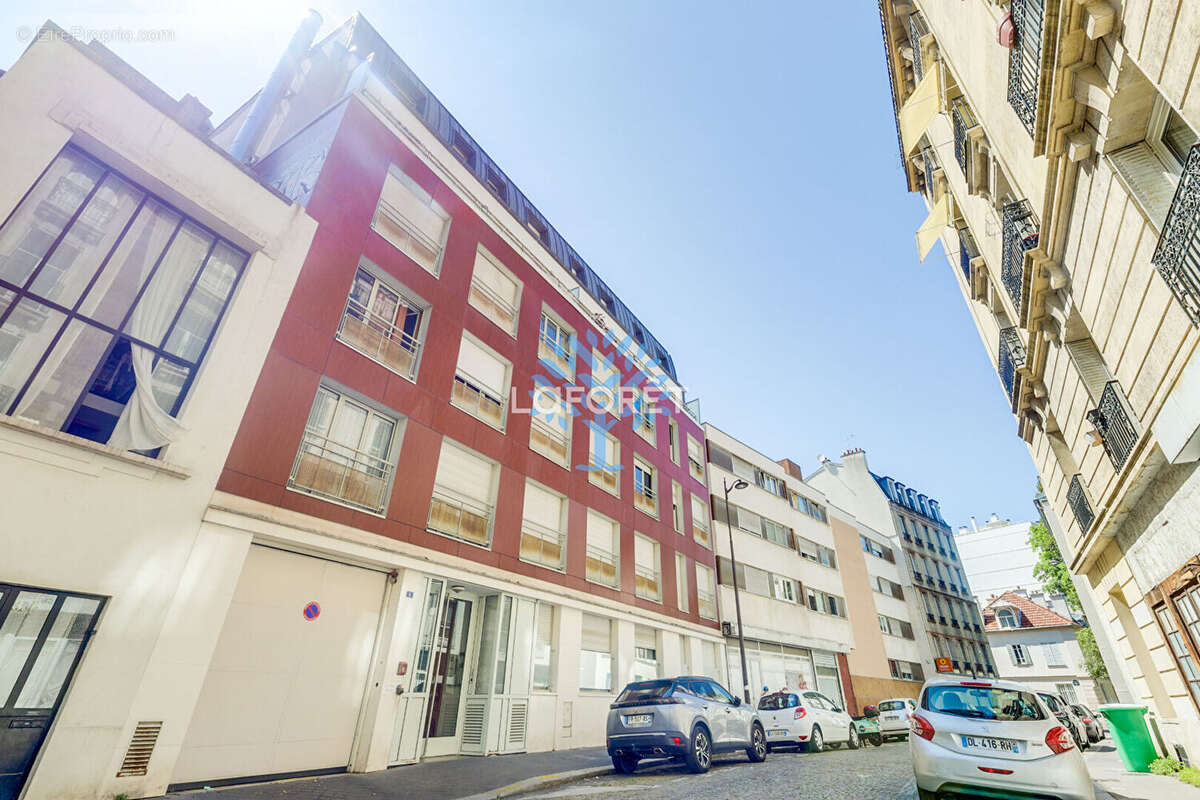 Appartement à PARIS-20E