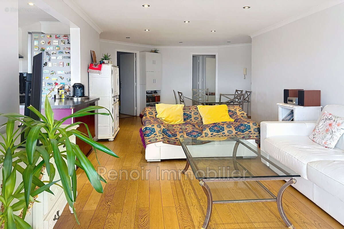 Appartement à CAGNES-SUR-MER