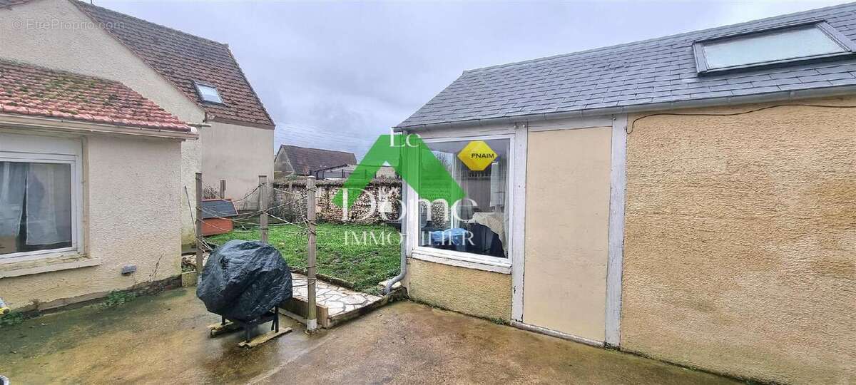 Maison à ANDEVILLE
