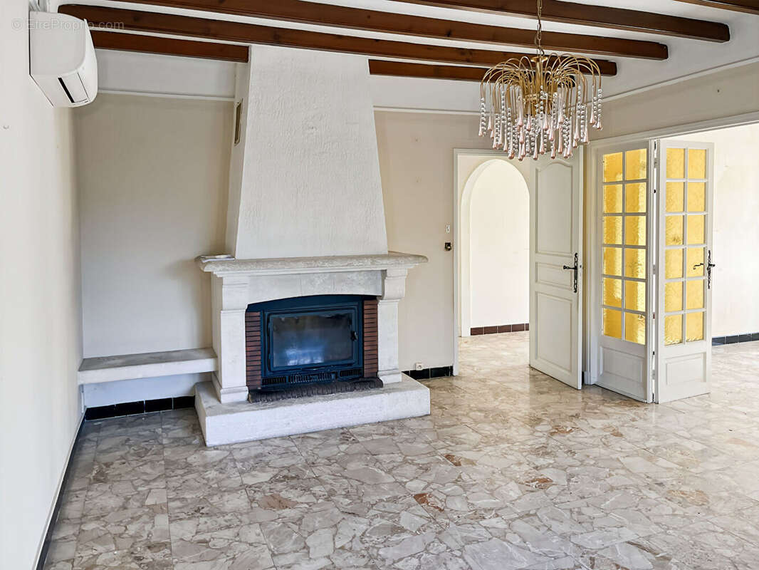 Maison à SAINT-REMY-DE-PROVENCE