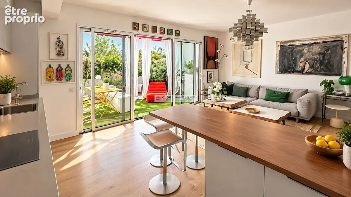 Biarritz  - t3 de 63,45 m² avec belle terrasse de 39 m² et pkg - photo 2