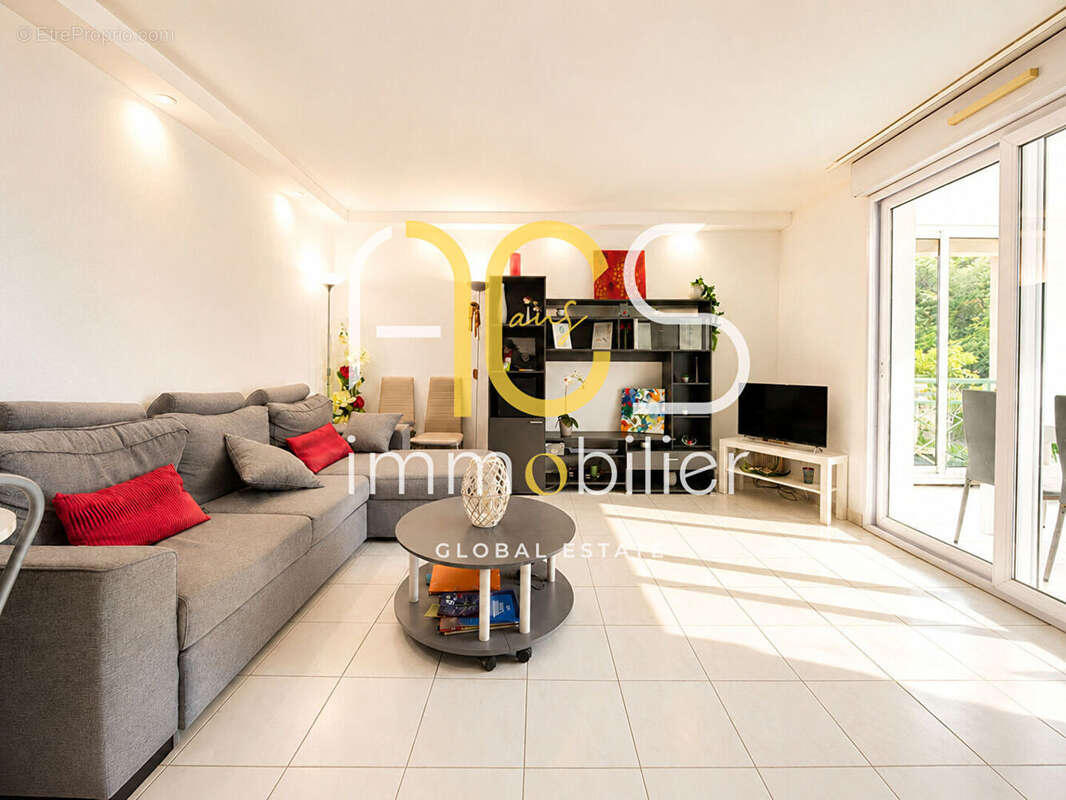 Agay -150 m plages -T3 avec loggia 10 m² - parking privatif - vue sur le fleuve - photo 11